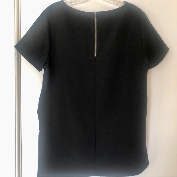 Forever 21 Top Black Bold Zip Back Blouse Short Sleeves size Large - Picture 9 of 13